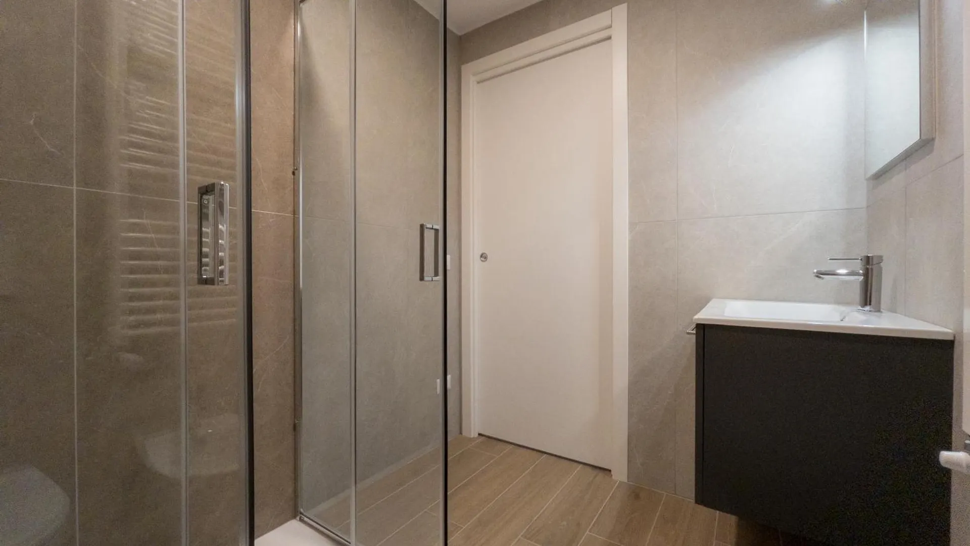Rrrapido Suites - Paolo Sarpi Milánó