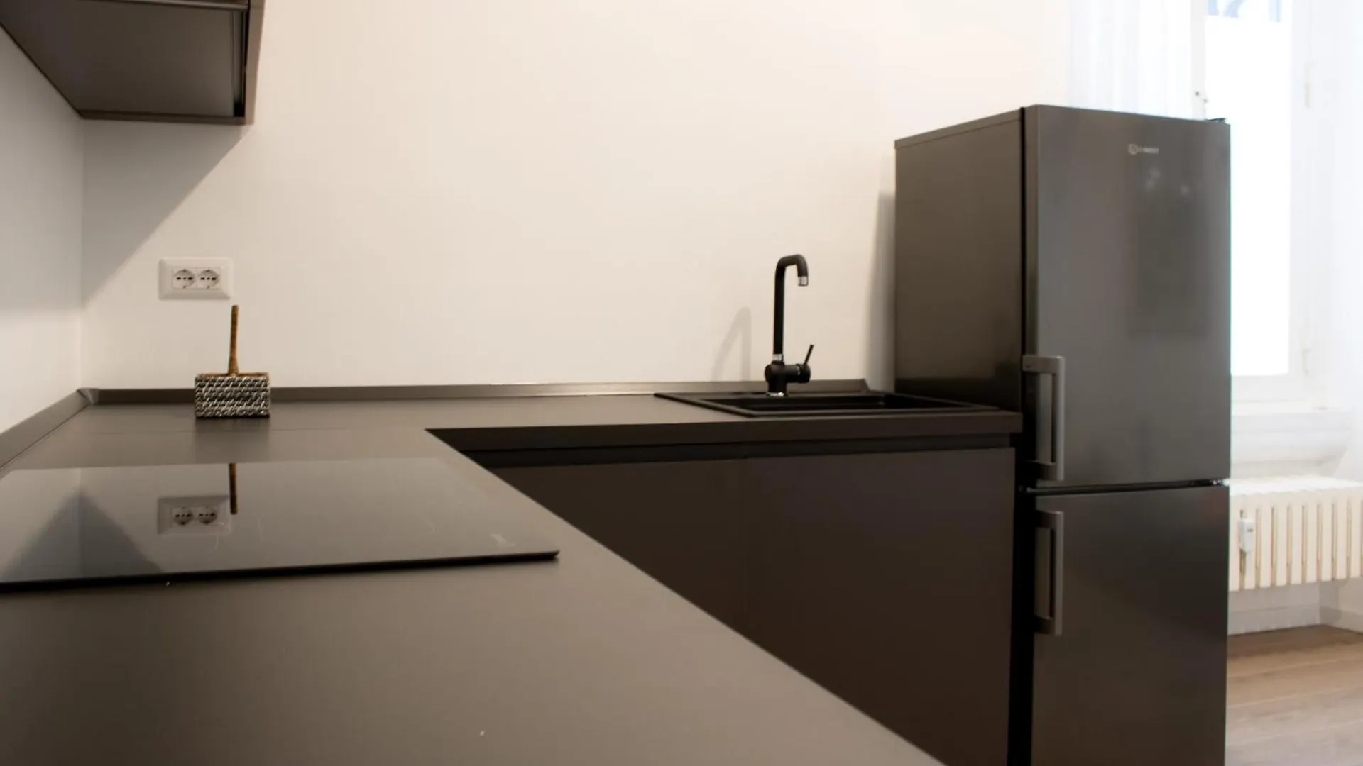 Rrrapido Suites - Paolo Sarpi Milánó Apartman